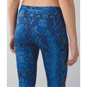 Lululemon Speed Tight IV *Full-On Luxtreme
Mini Ziggy Snake Pipe